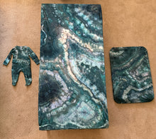 Load image into Gallery viewer, Welcome Baby Geode Gift Set Crib Mattress Sheet, Changing Pad Cover &amp; 3-6 Month Zip-Up Jammies in ‘Moss Agate’
