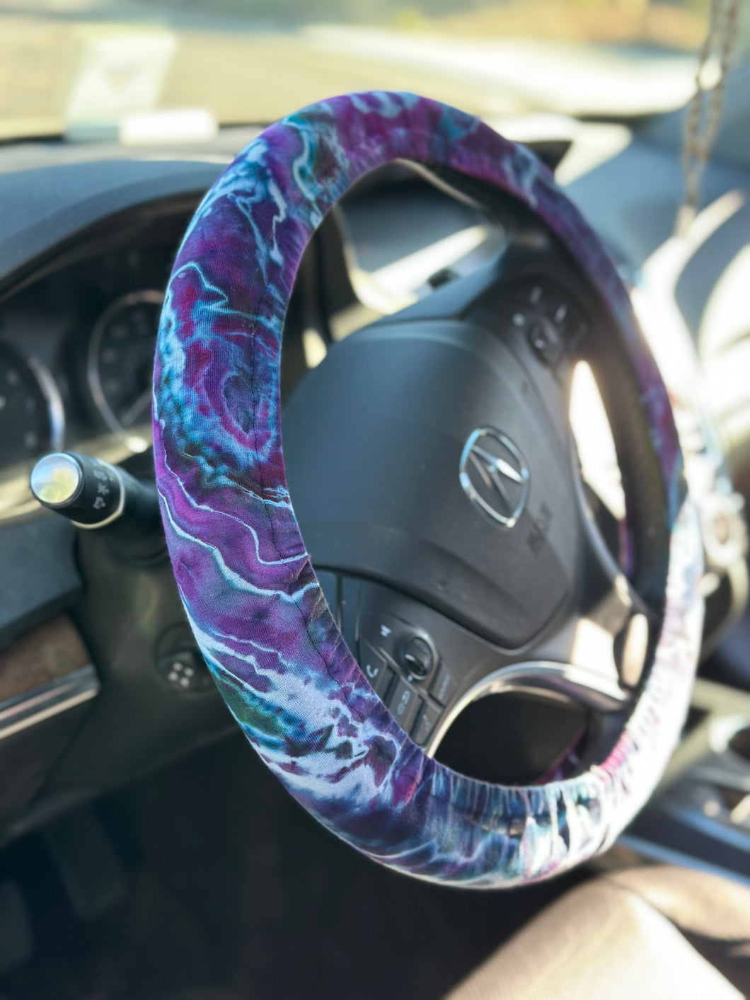 Custom Geode Steering Wheel Cover for Amy