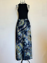 Load image into Gallery viewer, Women’s Large Geode High Waist Wide Leg Pull On Pants with Pockets in ‘Smoke on the Water’
