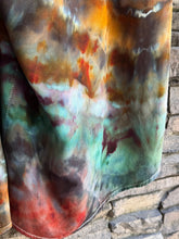 Load image into Gallery viewer, Women’s Large (fit like a medium) Geode Rayon Split Leg Pull-on Pants in ‘Rooster’
