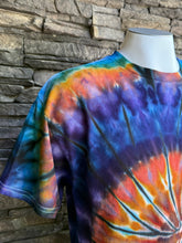Load image into Gallery viewer, Men’s Large Spiral T-Shirt in ‘Bold As Love’
