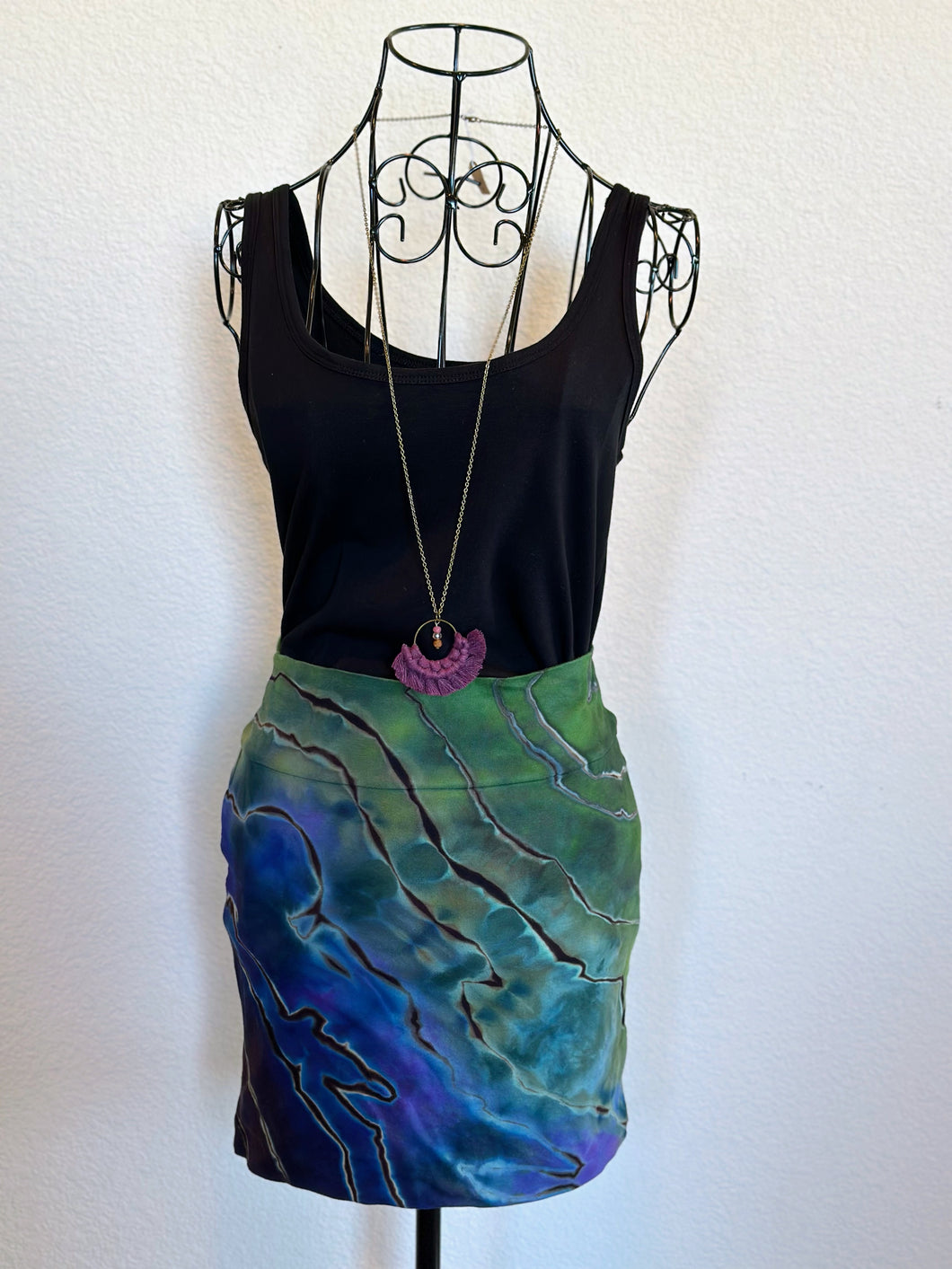 Women’s Small Reverse Geode Mini Skirt in ‘Abalone’