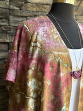 Load image into Gallery viewer, Women’s One Size (Fits M-3X best) Linen/Rayon Geode Kimono in ‘Mother Nature’
