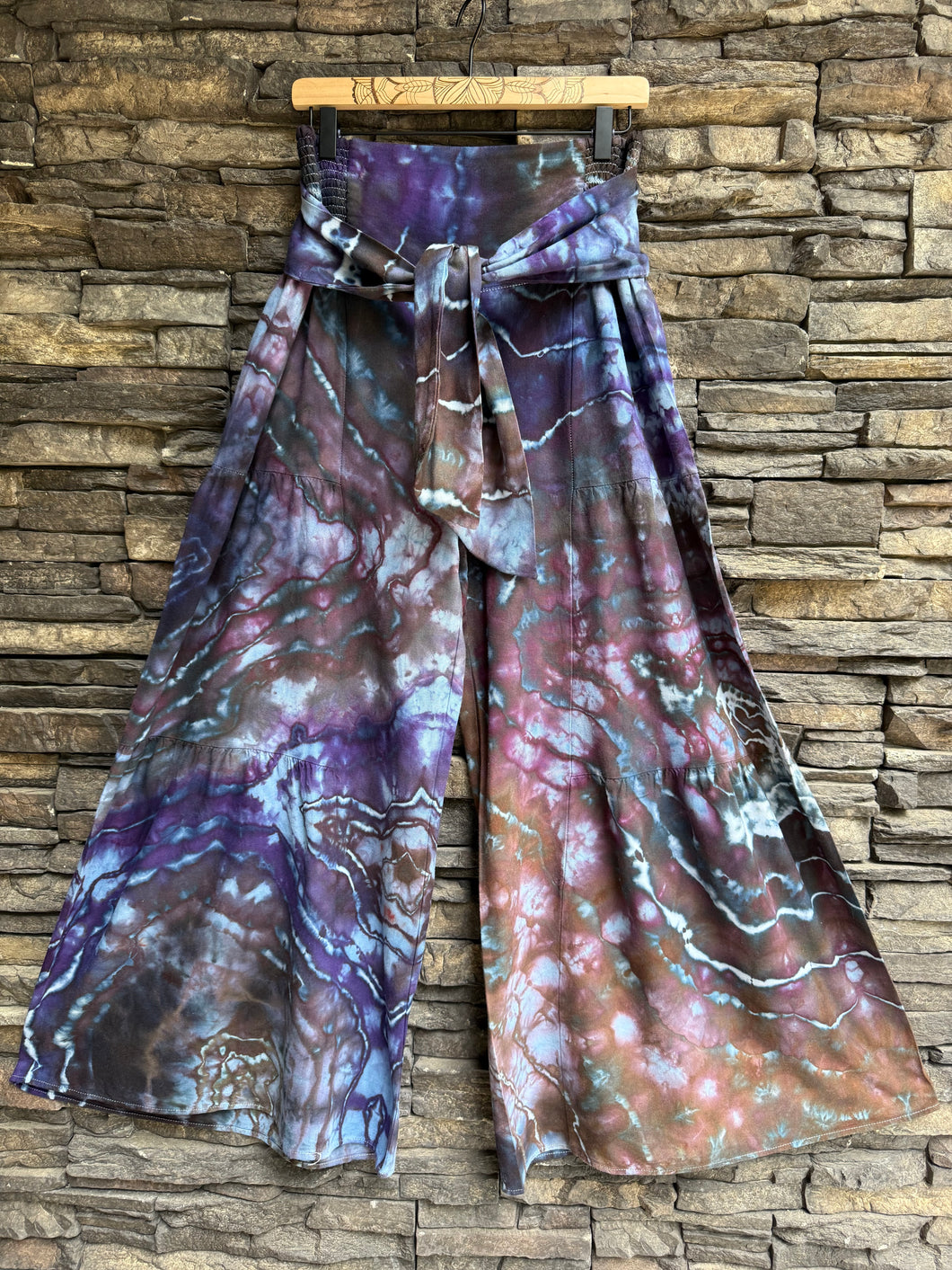 Women’s Medium Geode Tiered Flared Leg Palazzo Pants with Tie in ‘Galaxy Drift’