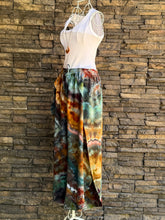 Load image into Gallery viewer, Women’s Large (fit like a medium) Geode Rayon Split Leg Pull-on Pants in ‘Rooster’
