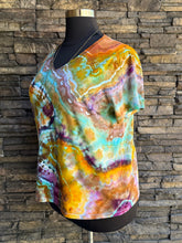 Load image into Gallery viewer, Women’s 1X Geode 100% Cotton V-Neck T-Shirt in ‘Koroit Boulder Opal’

