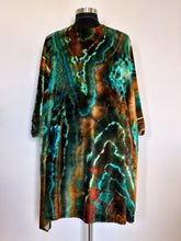 Load image into Gallery viewer, Custom Geode Bamboo Velour Kimono Duster in ‘Boulder Turquoise’ for Raina
