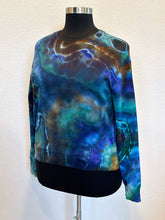 Load image into Gallery viewer, Women’s XL Geode Pullover with Thumbholes and Pockets in ‘Azurite and Malachite Mix’
