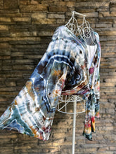 Load image into Gallery viewer, Women’s Small (can fit a medium too) Geode Bell Sleeved Kimono Wrap Top with Tie in ‘Pinot Sage’
