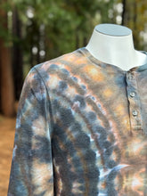 Load image into Gallery viewer, Men’s Medium Long Sleeved Henley in ‘Turkey Tail Mushroom’
