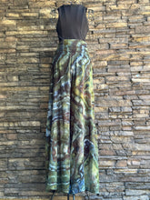 Load image into Gallery viewer, Women’s Medium (could fit a large too) Geode 100% Rayon Flowy Wide-Leg Tiered Pants with Tie Front in ‘Moss Agate’

