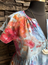 Load image into Gallery viewer, Women’s Large Geode Linen/Rayon Short Sleeve Babydoll Dress with Pockets in ‘Bird Song’
