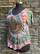 Load image into Gallery viewer, Women’s XL V-Neck Short Sleeved Rayon Shirt in ‘Pinot Sage &amp; Teal’
