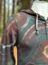 Load image into Gallery viewer, Men’s Small Reverse Geode Hooded Henley in ‘Starling’
