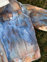 Load image into Gallery viewer, Youth Girls Medium (7/8) Sherpa Lined Corduroy Jacket in ‘Blue Gray’
