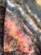 Load image into Gallery viewer, Youth Medium Geode T-Shirt in ‘Clear Creek Plasma Agate’
