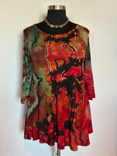 Load image into Gallery viewer, Women’s Large Reverse Geode 3/4 Sleeve Swing Tunic in ‘Sonora Sunrise Stone’
