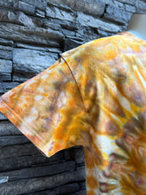 Load image into Gallery viewer, Men’s Large Spiral T-Shirt in ‘Golden Sunshine’
