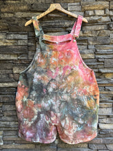 Load image into Gallery viewer, Women’s XL Cotton/Linen Overall Shorts in ‘Pinot Sage’

