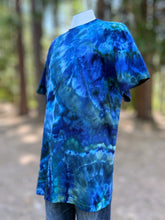 Load image into Gallery viewer, Men’s Large Tall (may even fit an XL!) Geode T-Shirt in ‘Deep Sea Dream’
