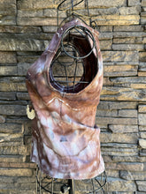 Load image into Gallery viewer, Women’s XL V-Neck Ribbed Cropped Geode Tank Top in ‘Iron Rust’
