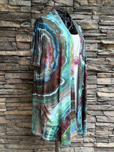 Load image into Gallery viewer, Women’s Small Geode Short Sleeve Open Front Cardigan with Pockets in ‘Dark Enchantment’
