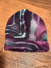 Load image into Gallery viewer, 3 Custom Geode Baby 6-12 mo Beanies for Katie
