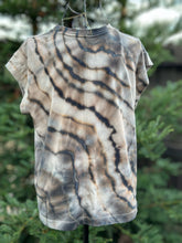 Load image into Gallery viewer, Women’s Small (fits like a medium) Geode Extended Shoulder T-Shirt
