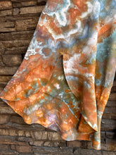 Load image into Gallery viewer, Women’s Medium (fit more like a large) 100% Rayon Geode Flounce Pull-on Pants in ‘Sunset Canyon’
