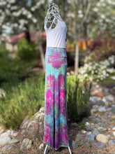 Load image into Gallery viewer, Women’s Large Maxi Skirt in ‘Let It Grow’

