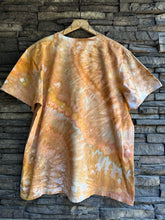 Load image into Gallery viewer, Men’s XXL T-Shirt in ‘Copper Canyon’ Wave
