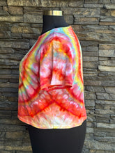 Load image into Gallery viewer, Women’s XL Cropped Spiral T-Shirt in ‘Tropical Daydream’
