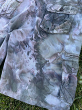 Load image into Gallery viewer, Men’s Size 36 Ice Dyed Cargo Shorts in ‘Pewter’
