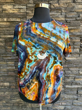 Load image into Gallery viewer, Women’s XL Luxe Geode X-Shirt in ‘Koroit Boulder Opal’
