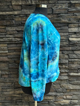 Load image into Gallery viewer, Women’s XXL Geode Pullover Sweatshirt with Thumbholes &amp; Pockets in ‘Tahitian Seas’

