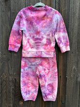 Load image into Gallery viewer, Toddler 1T/2T Heart Sweatsuit
