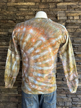 Load image into Gallery viewer, Men’s Small Long Sleeved T-Shirt in ‘Pewter’
