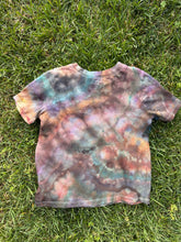 Load image into Gallery viewer, Toddler 5T Upcycled Geode T-Shirt in ‘Starling‘
