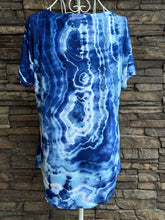 Load image into Gallery viewer, Women’s Medium Geode V-Neck Short Sleeved Rayon Top in ‘Azurite’
