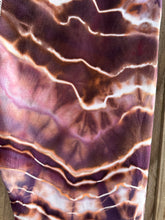 Load image into Gallery viewer, Women’s Large (8/10–fit like a medium) Geode Wide Waistband Leggings in ‘Eggplant’
