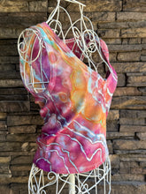 Load image into Gallery viewer, Custom Geode Cropped Tank Top in ‘Bird Song’ for Monika
