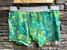 Load image into Gallery viewer, Men’s XL Geode Boxer Briefs in ‘Emerald Green’
