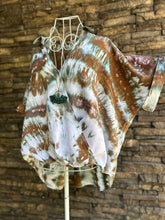 Load image into Gallery viewer, Women’s Large (could also fit XL) 100% Rayon Surplice High Low Front Twist Blouse Top in ‘Wild Thing’
