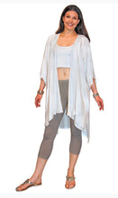 Load image into Gallery viewer, Women’s S/M 100% Rayon Karma Kimono with Pockets in ‘Campfire’
