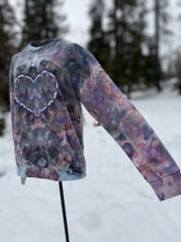 Load image into Gallery viewer, Unisex Medium Heart Pullover Sweatshirt with Kangaroo Pocket in ‘Bubblegum Raven’
