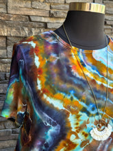Load image into Gallery viewer, Women’s XL Luxe Geode X-Shirt in ‘Koroit Boulder Opal’
