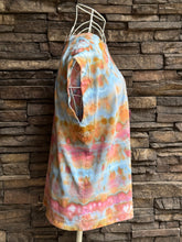 Load image into Gallery viewer, Women’s Large Sleeveless Shirt in ‘Bird Song’
