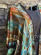 Load image into Gallery viewer, Custom Reverse Geode Kimono for Sue
