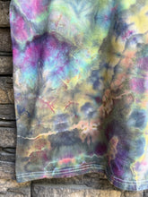 Load image into Gallery viewer, Men’s Large Geode T-Shirt in ‘Midnight Opal’
