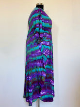 Load image into Gallery viewer, Women’s One Size 100% Rayon Caftan in ‘Northern Lights’
